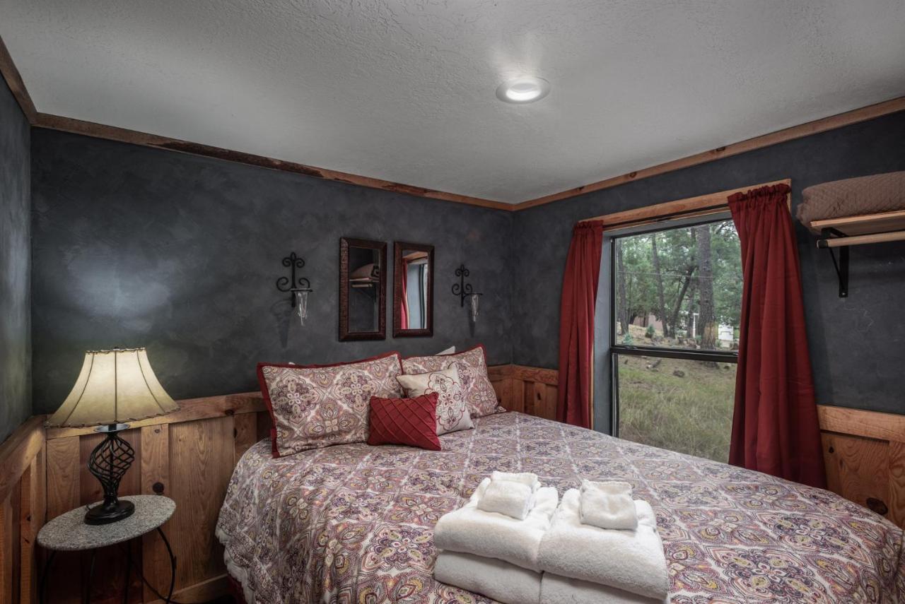 Starry Night, 1 Bedroom, Gas Fireplace, Midtown, Sleeps 2 Ruidoso Exterior foto